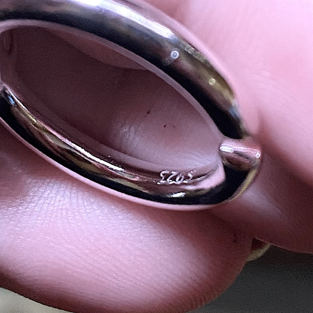 STERLING SILVER INTERLOCKING CIRCLE CHARM MINIMALIST RING - Picture 13 of 13